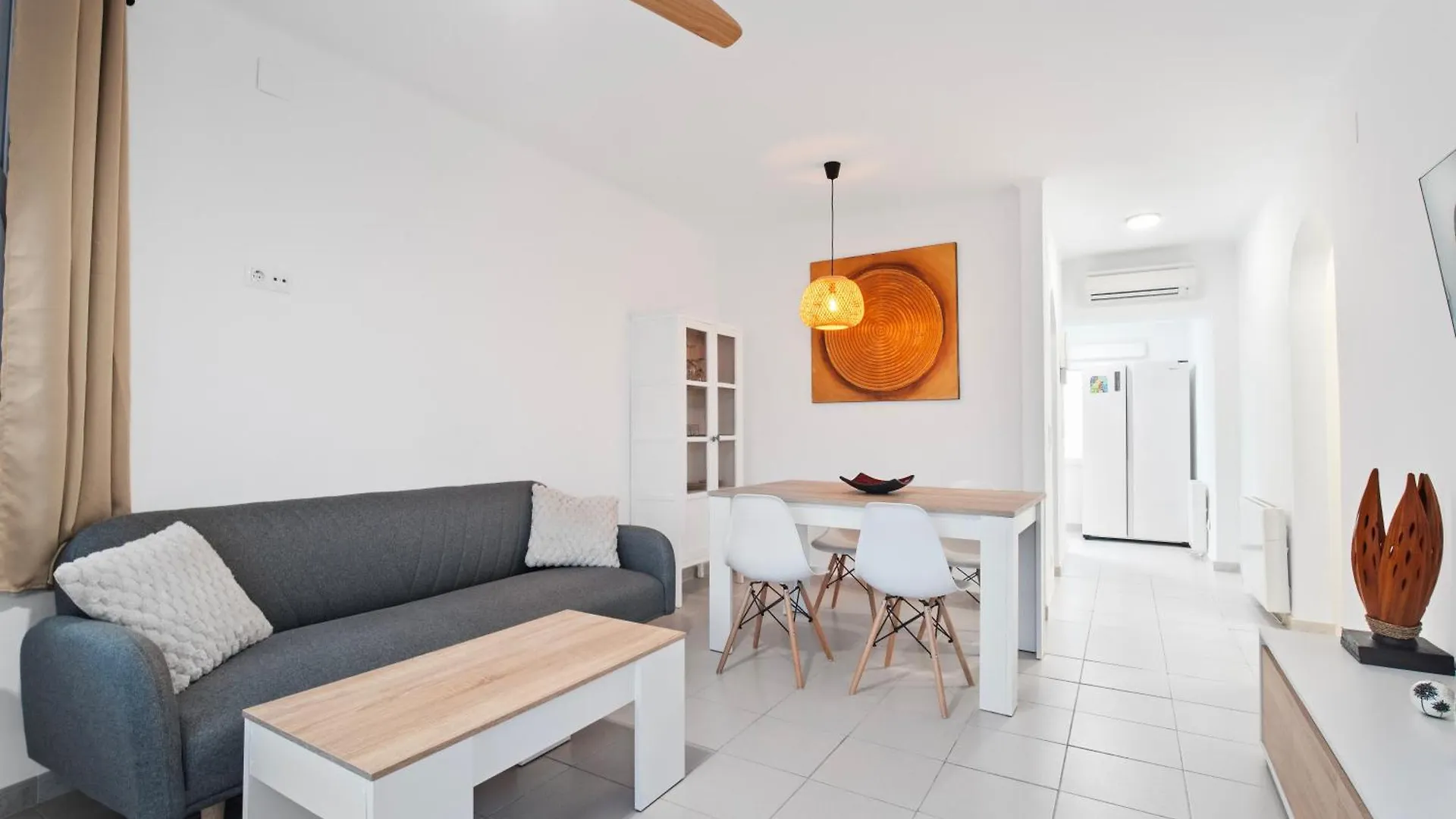 Villa Encanto Con Piscina Empuriabrava